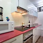 Llavaneres I Apartment