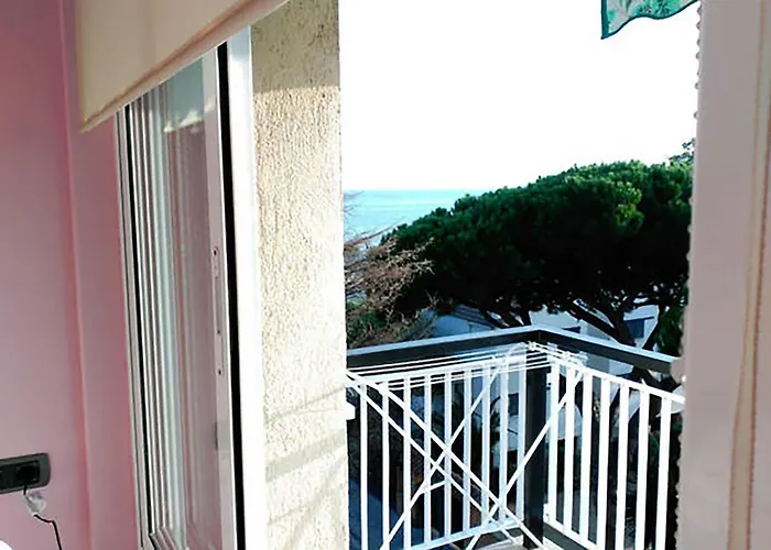 Llavaneres I Apartment